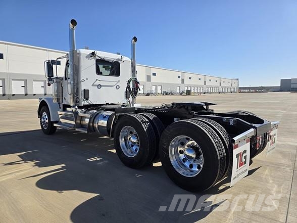 Peterbilt 589 Camiones tractor