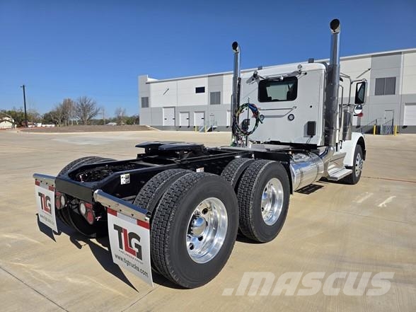 Peterbilt 589 Camiones tractor