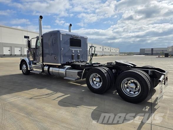 Peterbilt 589 Camiones tractor