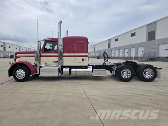 Peterbilt 589 Camiones tractor