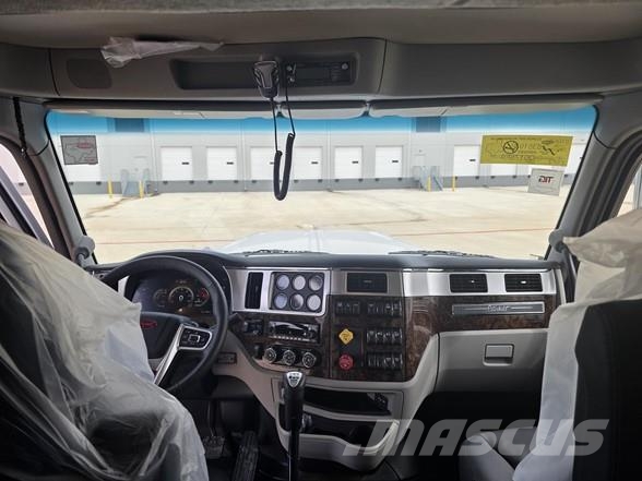 Peterbilt 589 트랙터 유닛