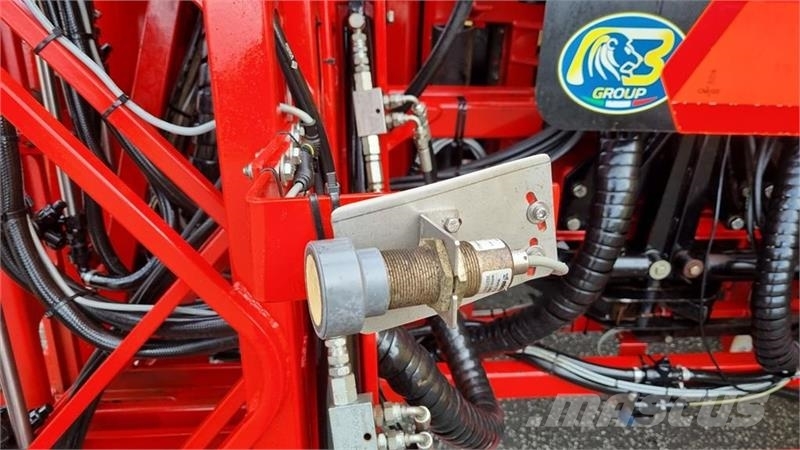 Bargam Fox 4200 - 30 m BDU Plus ISObus الرشاشات