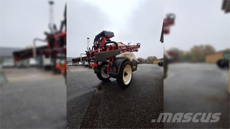 Bargam Spraymax 3500-24 G-var Vontatott trágyaszórók