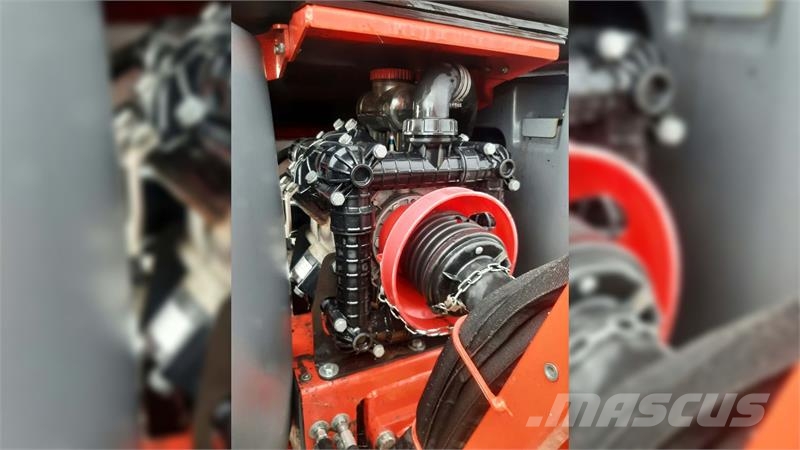 Bargam Spraymax 6500-36 Vontatott trágyaszórók