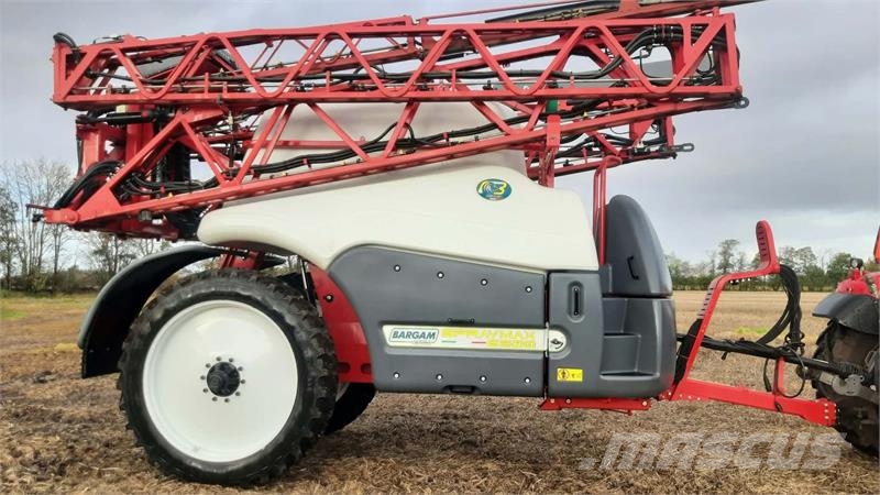 Bargam Spraymax 6500-36 Vontatott trágyaszórók