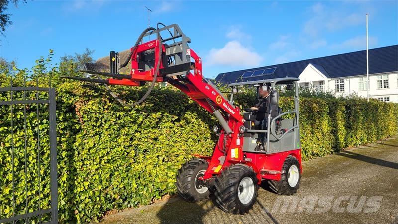 Eco Loader 1000E 小型装载机