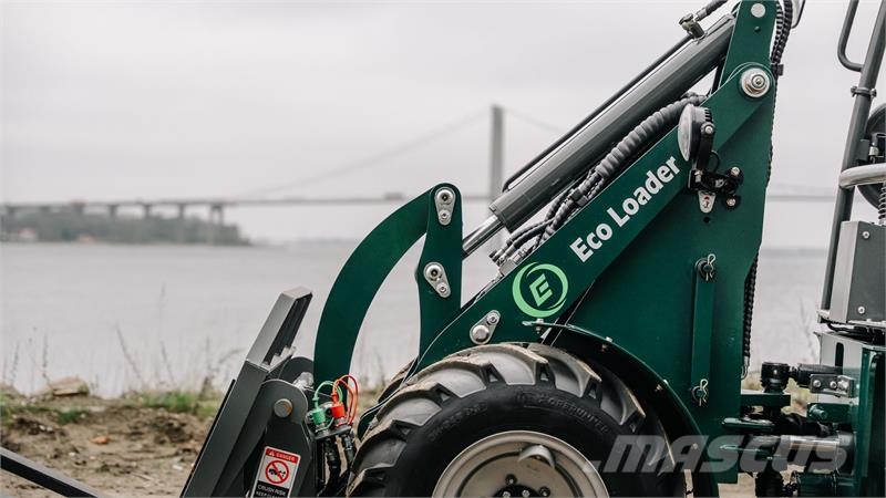 Eco Loader 1000E 小型装载机