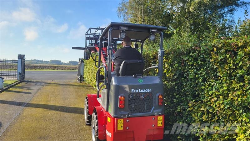 Eco Loader 1000E 小型装载机