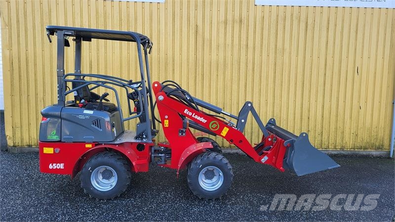 Eco Loader 650E 小型装载机