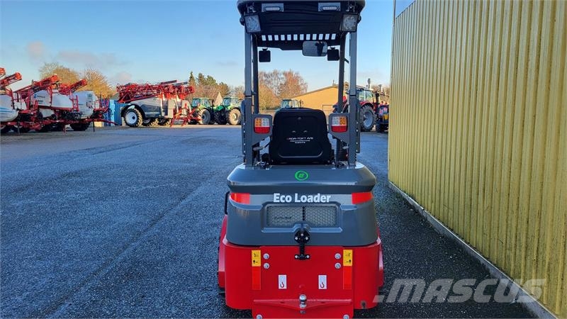 Eco Loader 650E 小型装载机