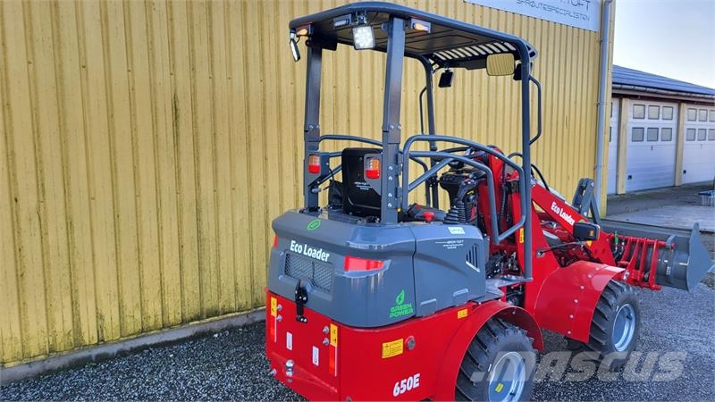 Eco Loader 650E 小型装载机