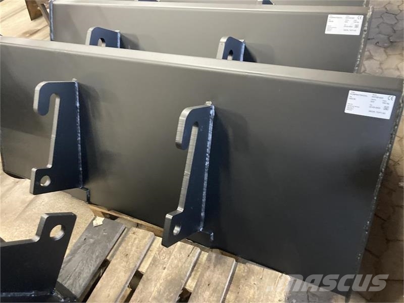 GiANT 130cm skovl Passer på alle Giant / Kubota Ostale komponente