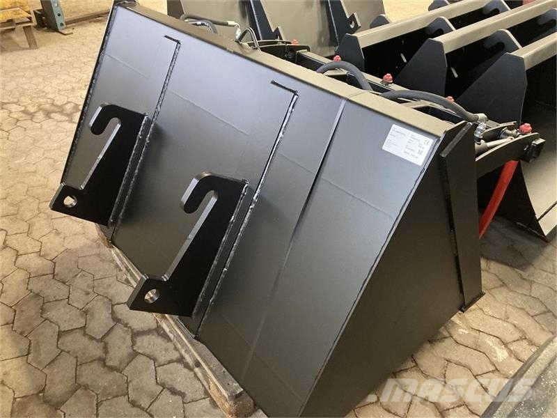 GiANT Volume skovl 150cm Ostale komponente za građevinarstvo