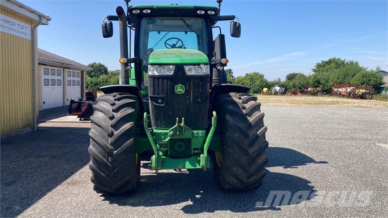 John Deere 7230R 트랙터