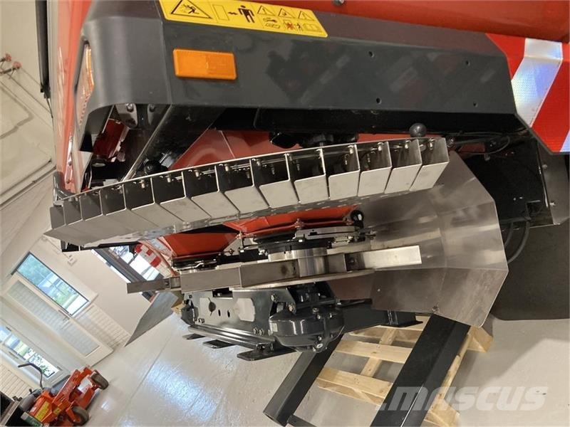 Kubota DSX-W GEOSPREAD Rozmetadla chlévské mrvy