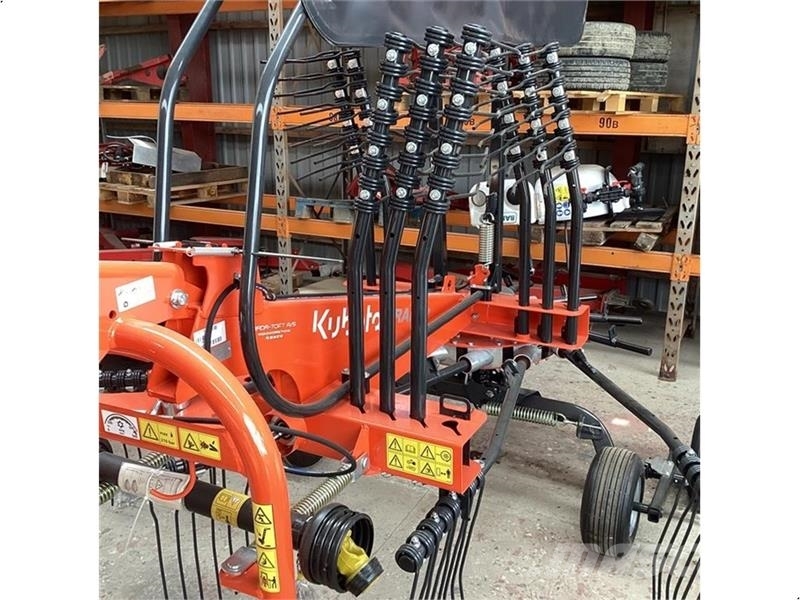 Kubota RA1542 Med tandemaksel og proline gear Τσουγκράνες και χορτοξηραντικές μηχανές