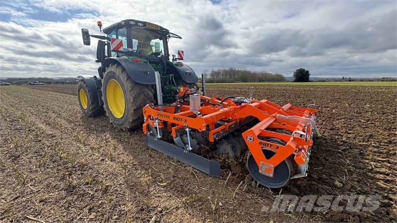Ryetec Riot Aratri di perforazione