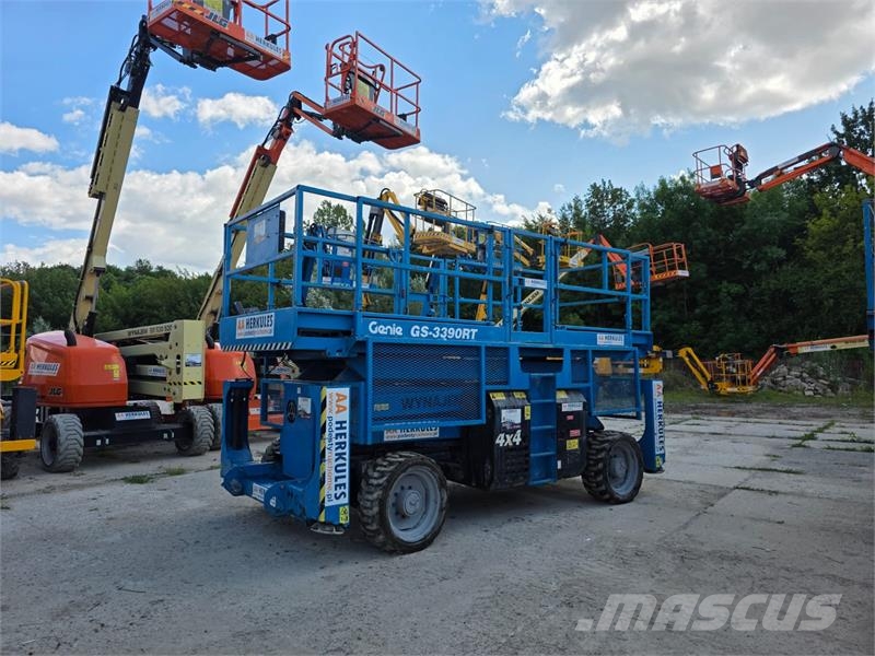 Genie 3390 RT Ножничные подъемники