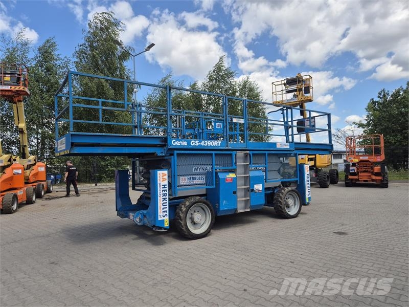 Genie 4390 RT Ανυψωτήρες ψαλιδωτής άρθρωσης