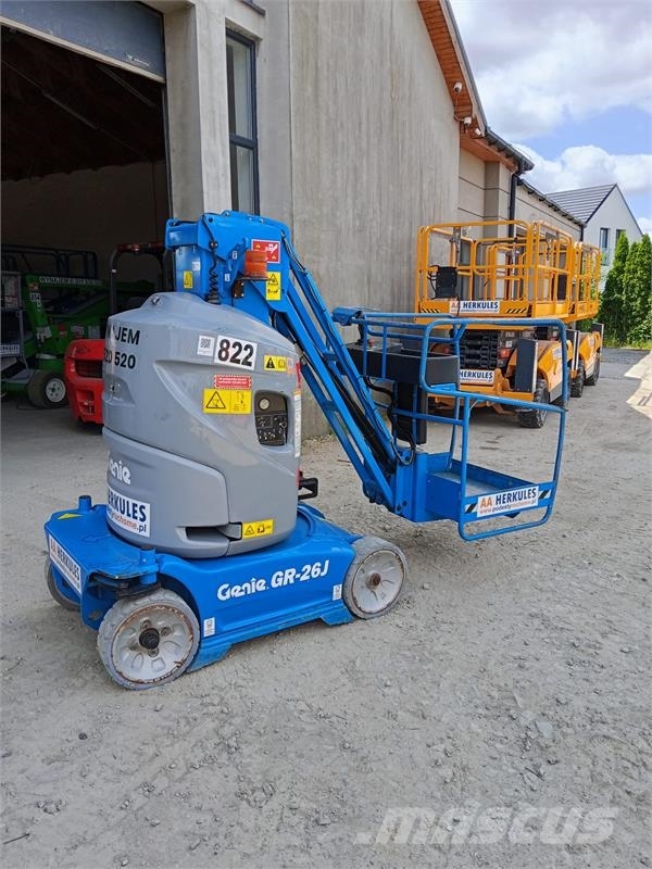 Genie GR 26J Plataformas con jaula de elevación