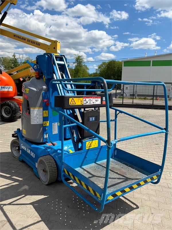 Genie GR 26J Plataformas con jaula de elevación