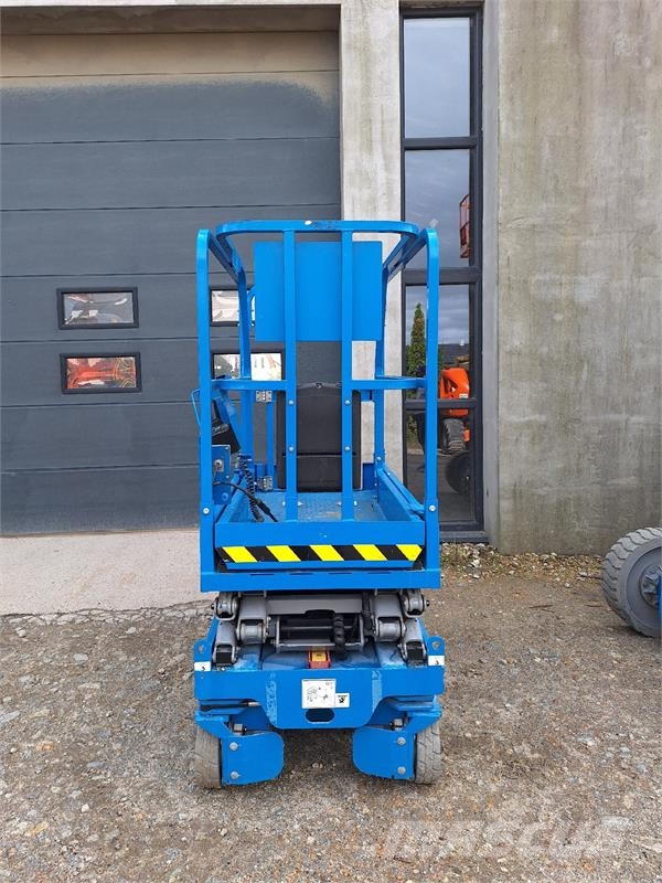 Genie GS 1432 micro E-Drive Škarjaste dvižne ploščadi