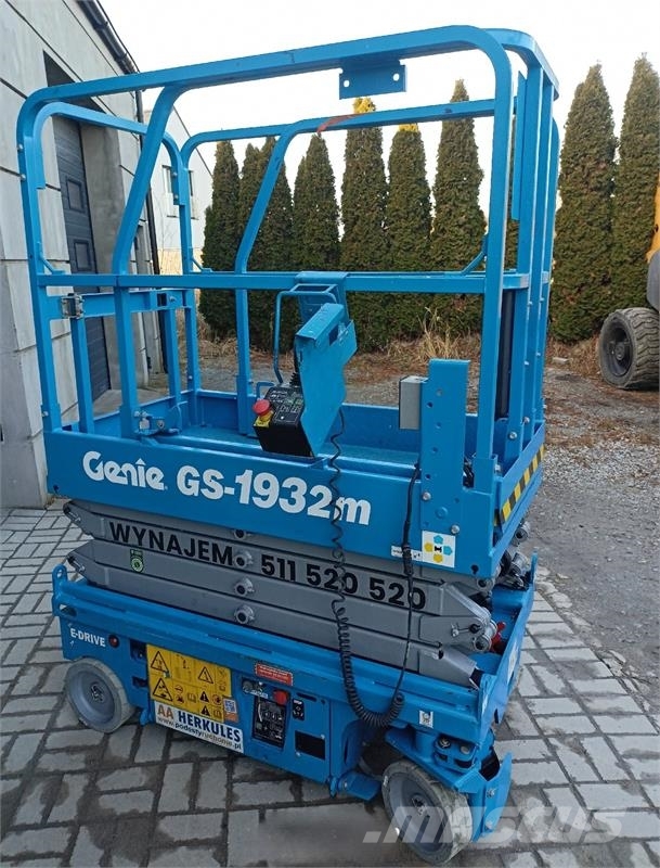 Genie GS 1932 micro E-Drive Scissor lifts