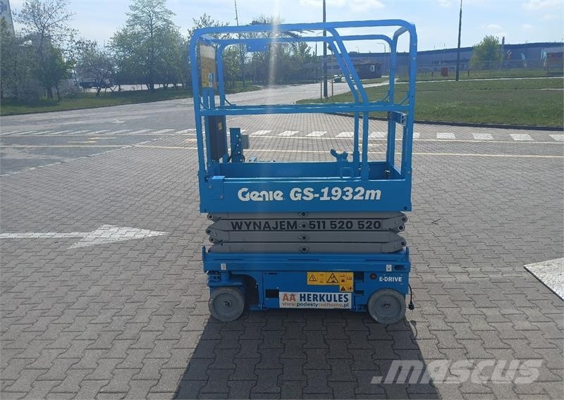 Genie GS 1932 micro E-Drive Scissor lifts