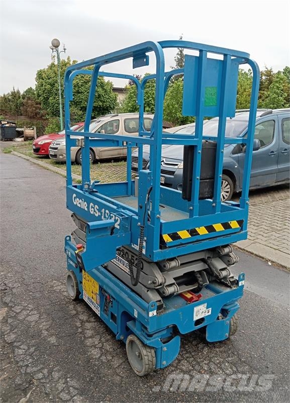 Genie GS 1932 micro E-Drive 剪叉式升降机