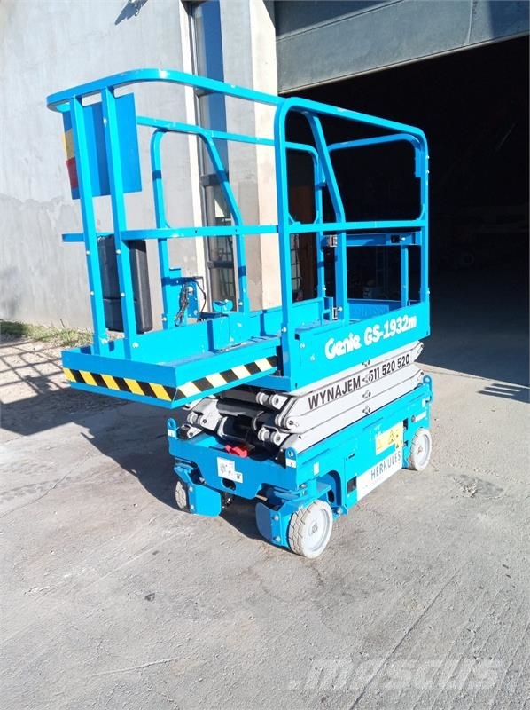 Genie GS 1932 micro E-Drive Scissor lifts