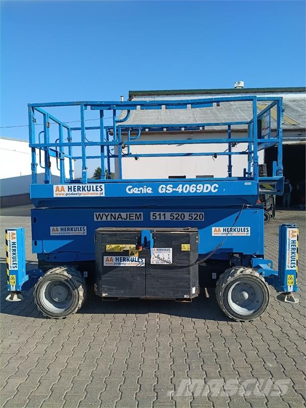 Genie GS 4069 DC Škarjaste dvižne ploščadi