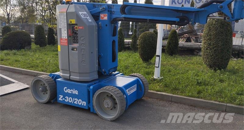 Genie Z30/20N RJ Plataformas con brazo de elevación telescópico