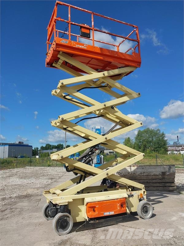 JLG ES 2646 剪叉式升降机