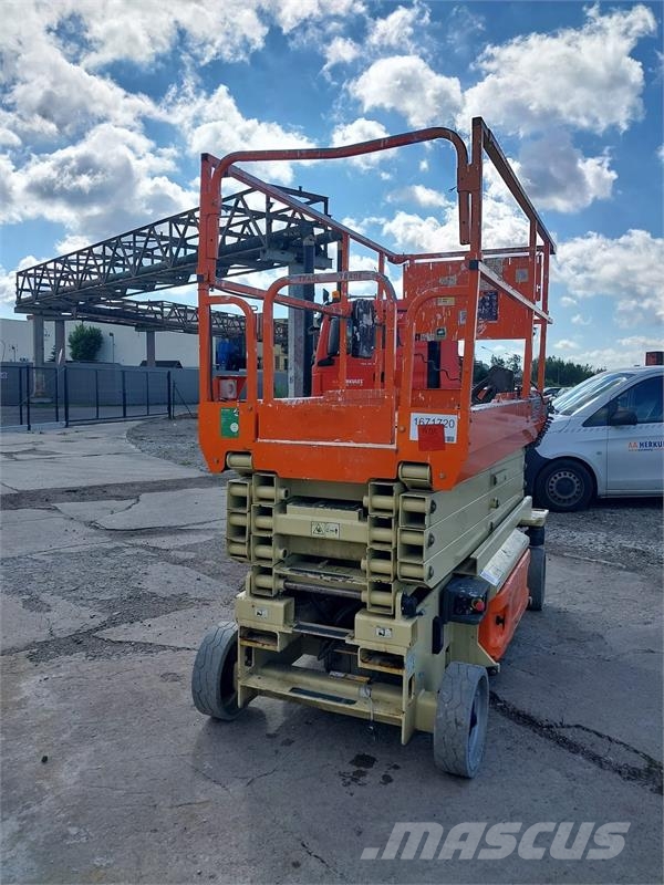 JLG ES 2646 剪叉式升降机