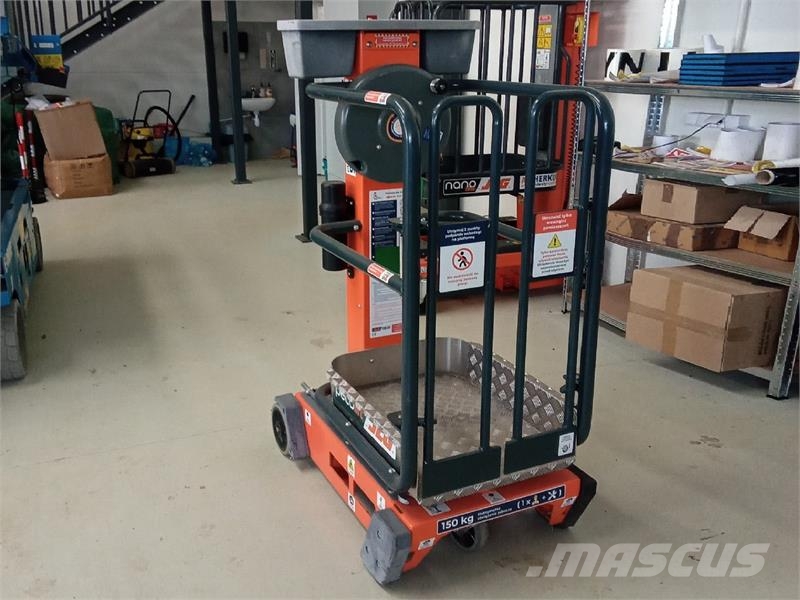 JLG Pecolift رافعات السارية الرأسية