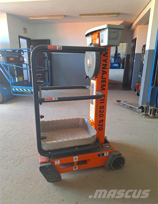 JLG Pecolift Вертикальні щоглові підйомники