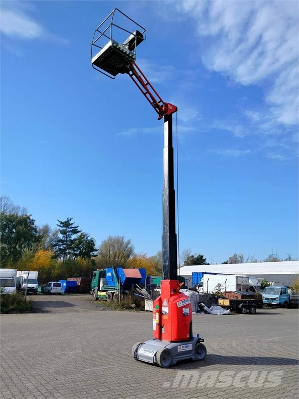 Manitou 100 VJR Вертикальні щоглові підйомники