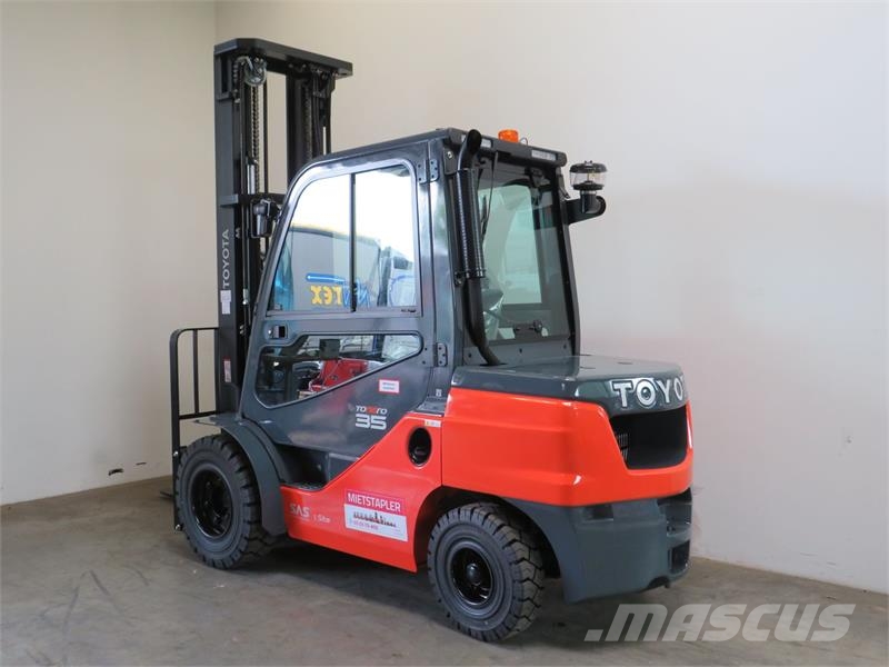 Toyota 52-8FDJF35 Wózki Diesla