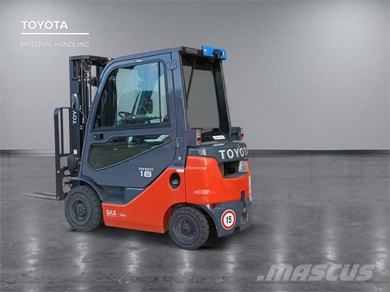 Toyota 42-8FDF18 شاحنات الديزل