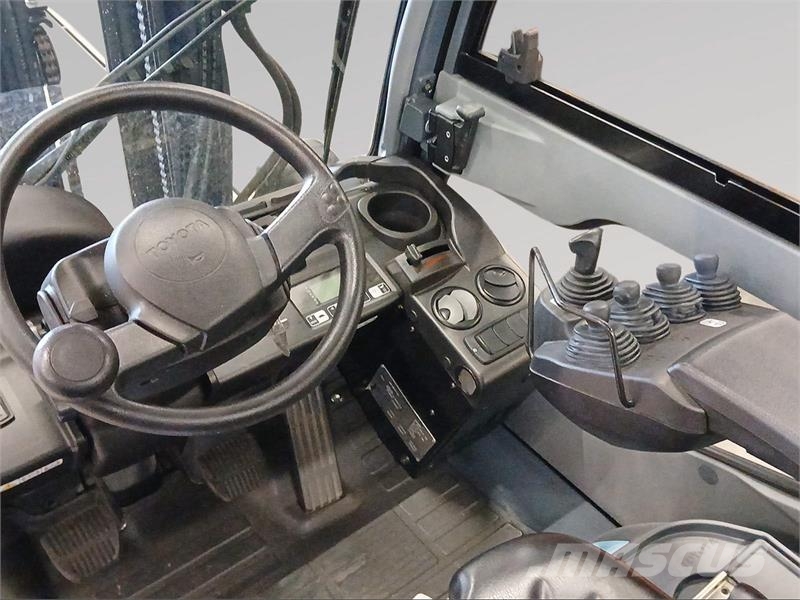 Toyota 42-8FDF18 شاحنات الديزل