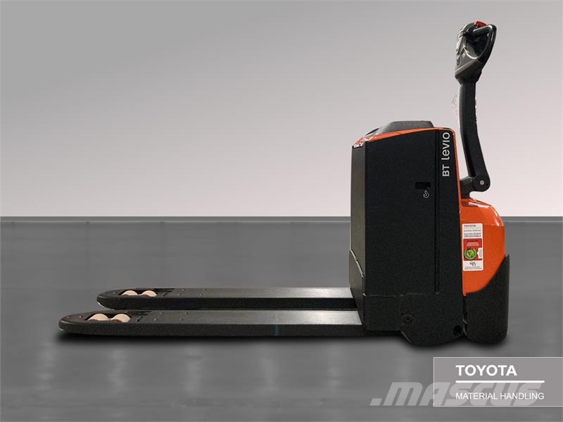 Toyota LWE200 Ručni paletar