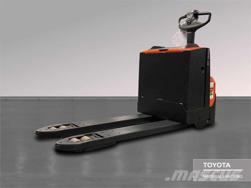 Toyota LWE200 Ručni paletar