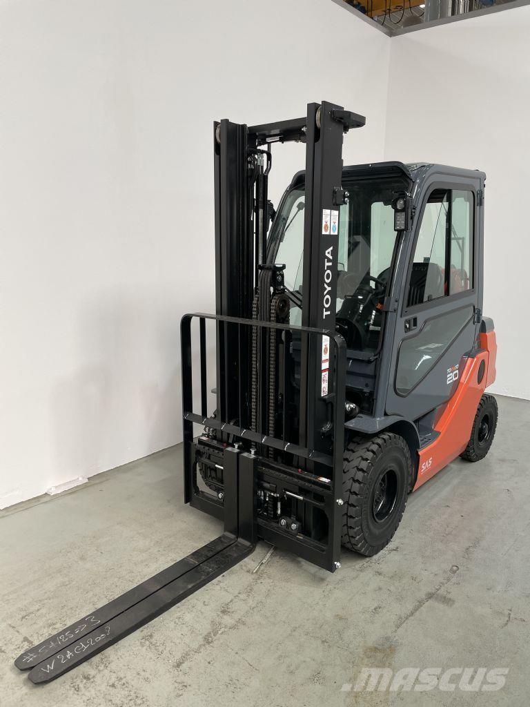 Toyota 02-8FGF20 *sofort verfügbar* LPG forklifts