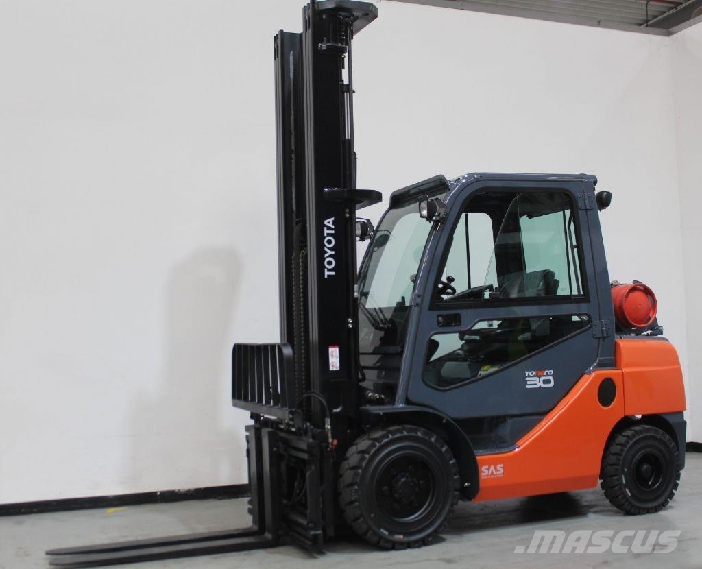 Toyota 02-8FGF30 *sofort verfügbar* LPG forklifts