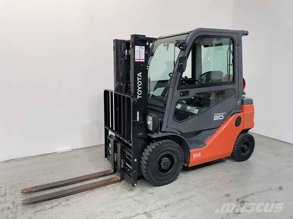 Toyota 06-8FG20F Газові навантажувачі