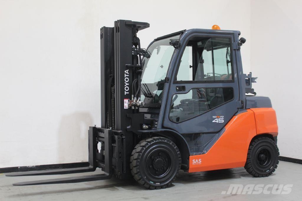 Toyota 8FG40N *sofort verfügbar* LPG forklifts