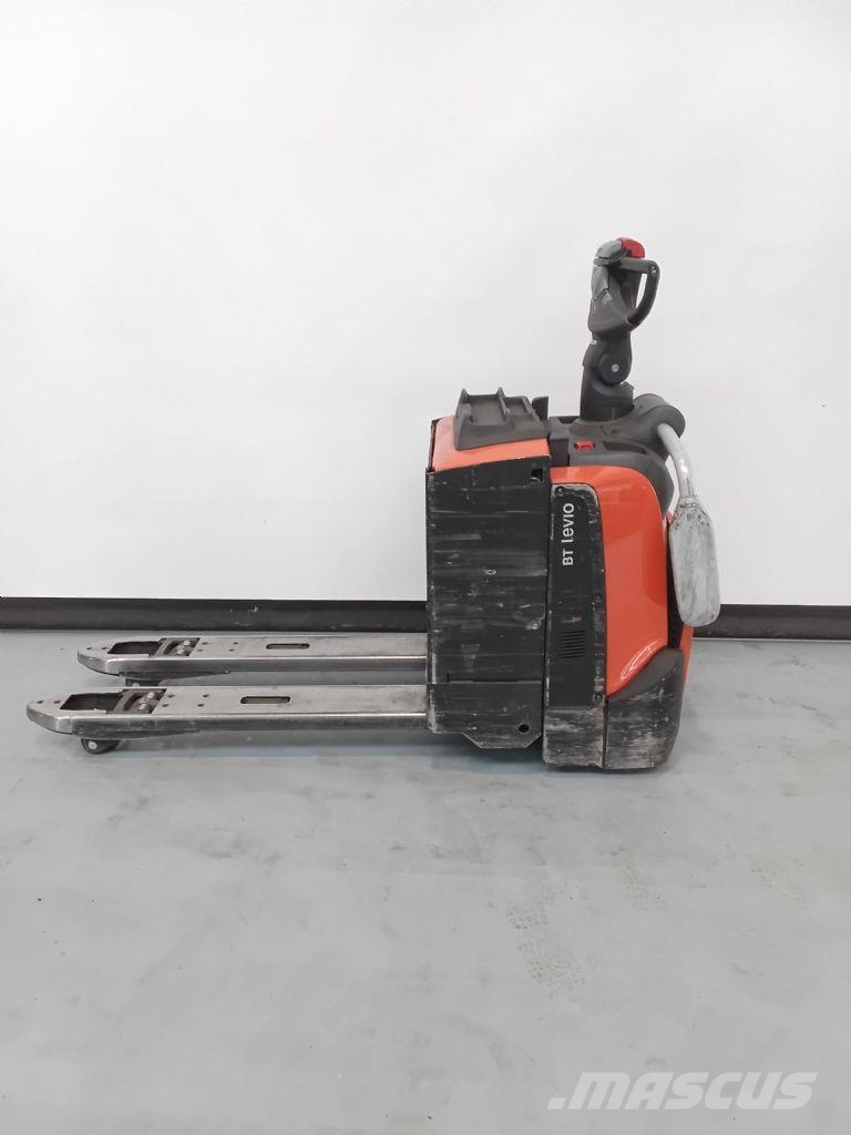 Toyota LPE200 ローリフト