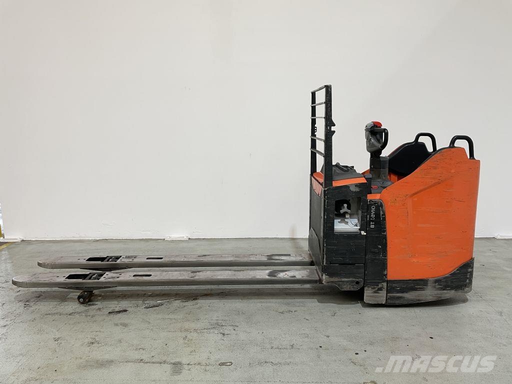 Toyota LPE200 Штабелери