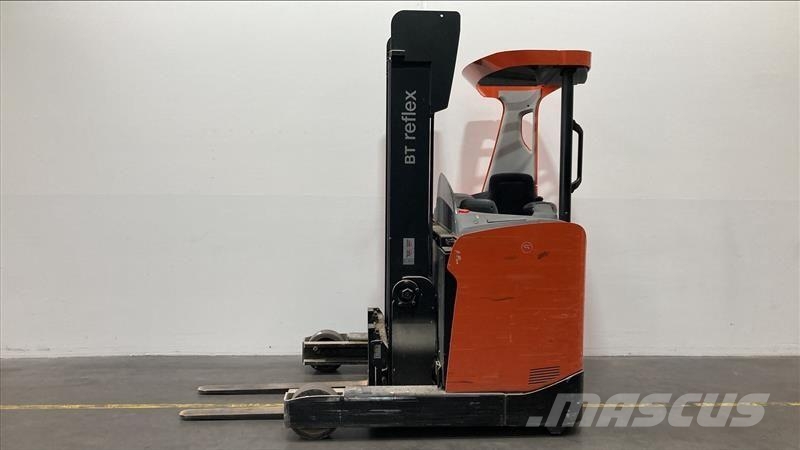 Toyota RRE160H Ανυψωτικά στενών δρόμων