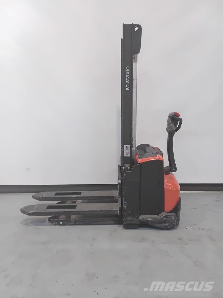 Toyota SWE120 Deichselstapler
